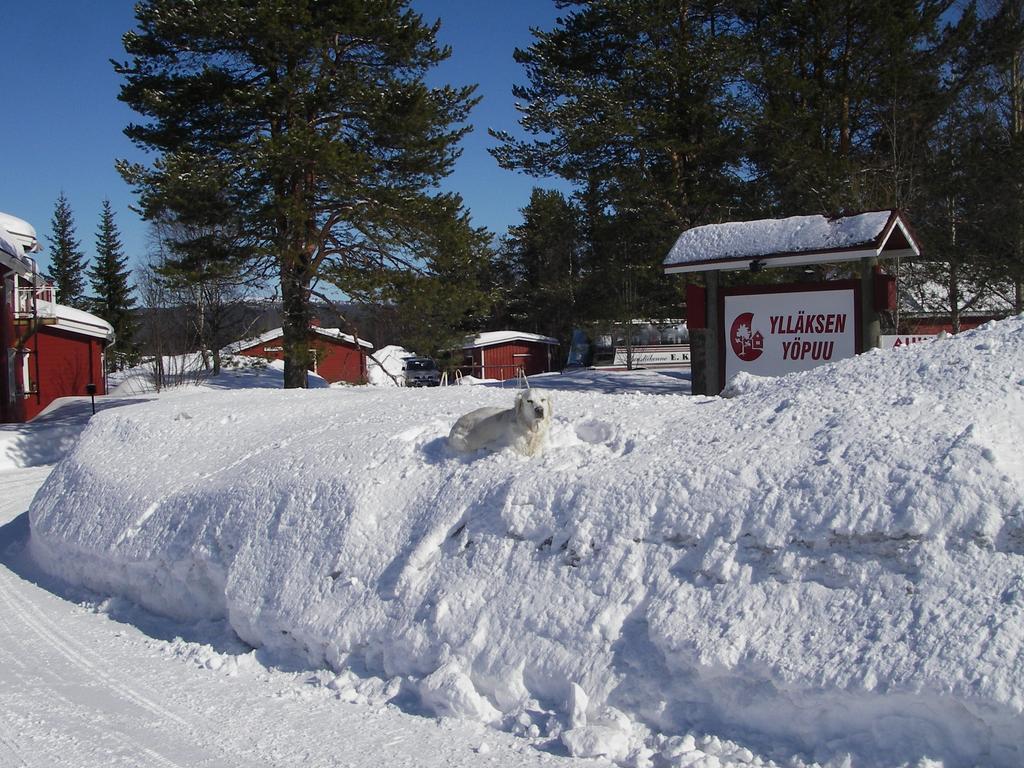 Villa Yllaeksen Yoepuu Äkäslompolo Exterior foto