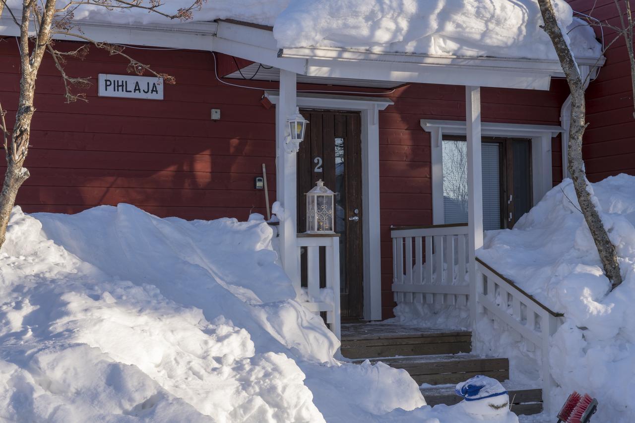 Villa Yllaeksen Yoepuu Äkäslompolo Exterior foto